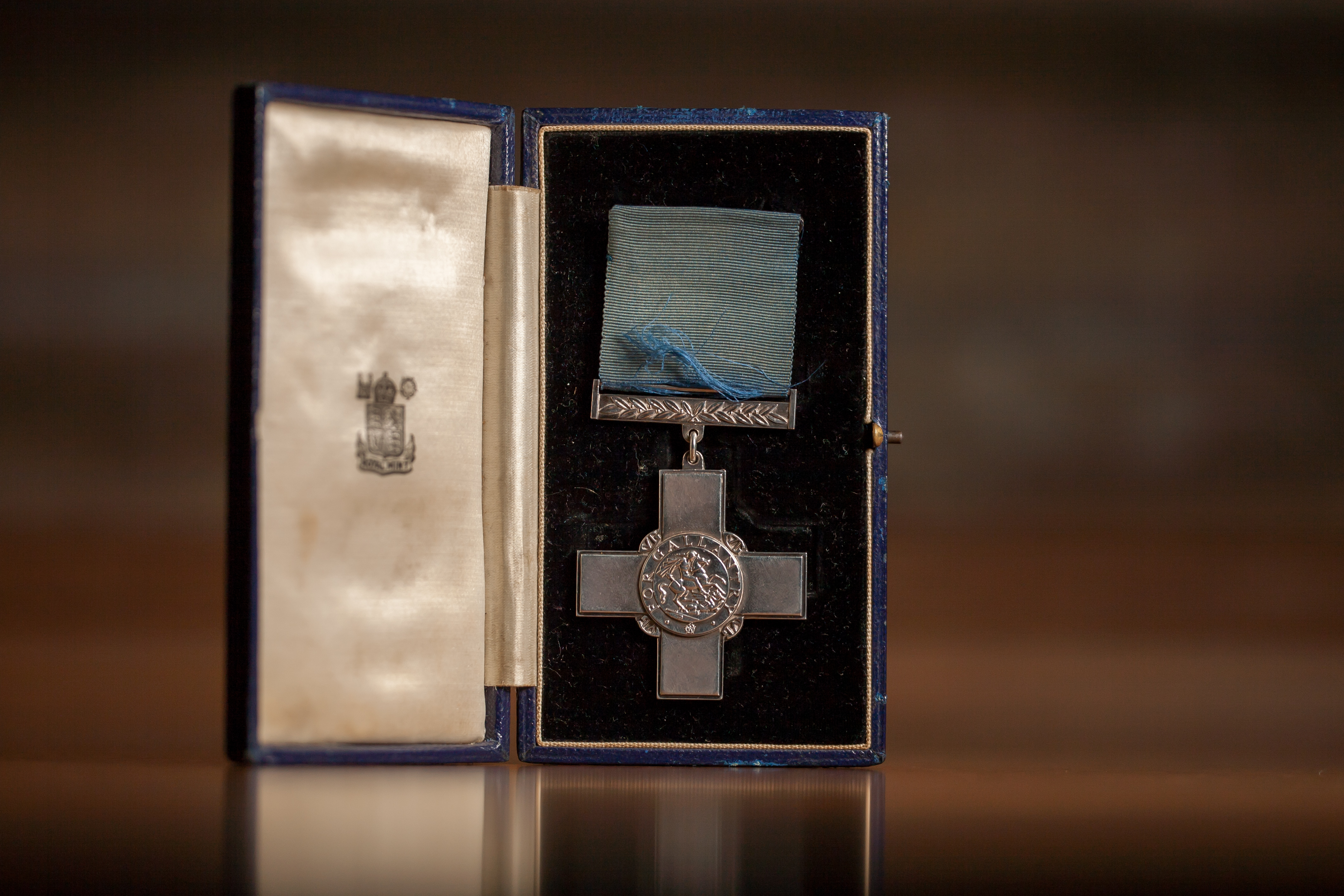 An image of a medal for bravery in world war two