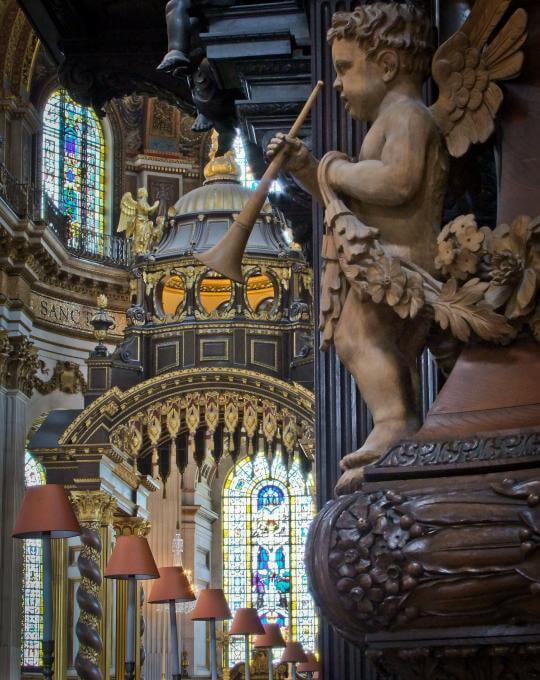 A view into the quire