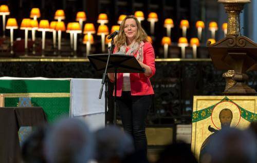 Paula Gooder speaking at St Paul's Cathedral